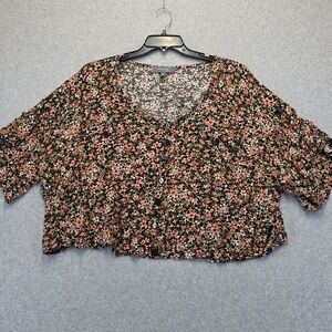 Royalty For Me Oversized floral top size L
